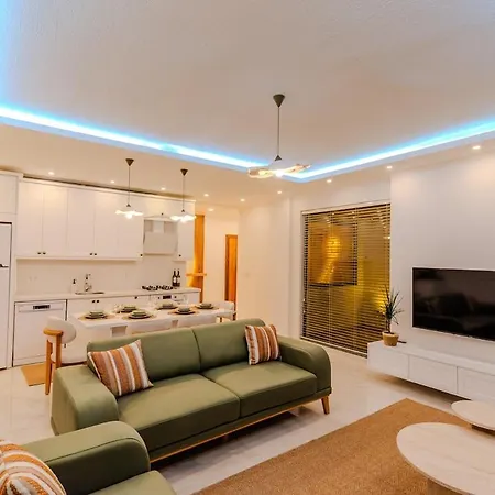 Holidays Are The Days, Vacation Is Great