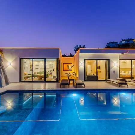 Holidays Are The Days, Vacation Is Great Villa Cavdir (Kas)