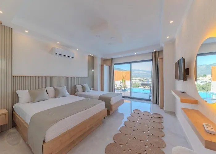 Holidays Are The Days, Vacation Is Great *